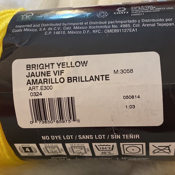 Red Heart Super Saver Yarn Bright Yellow 0324 Complete Skein 100% Acrylic 364,yd - Picture 6 of 8